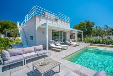 관광객 아파트 Villa Kòsmos   Piscina E Giardino   Villasimius