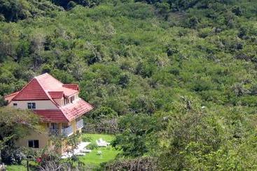 هتل Domaine De L Anse Ramier