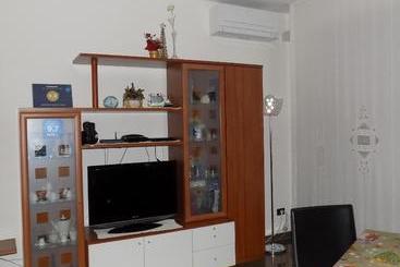 هتل House