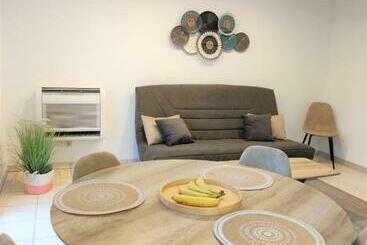דירות לתיירים Majorbnbvery Comfortable Renovated Apartment With Garden Close To Swiss A1