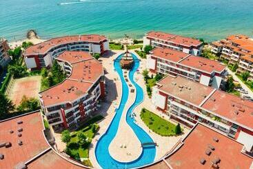 شقق خاصة سياحية Privilege Fort Beach Apartman Sveti Vlas 61m2
