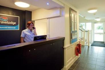 هتل Travelodge Plymouth Roborough