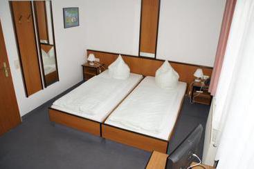 Landhotel Pagram
