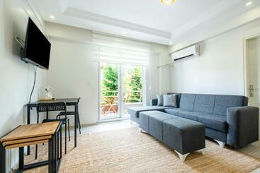 آپارتمان‌های توریست‌ها Charming Flat With Balcony In Sapanca Sakarya