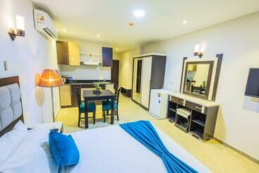 Aparthotel Miragebay