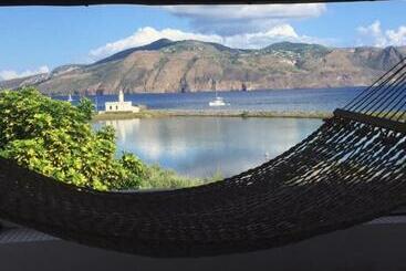 פנסיון Camera Con Vista