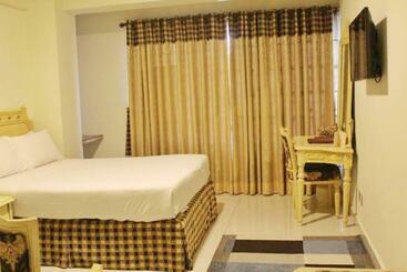 Grand Star Hotel Multan