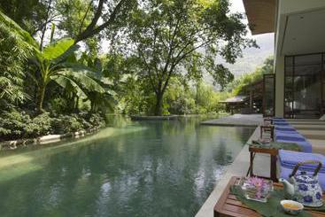 Brilliant Resort And Spa Chongqing