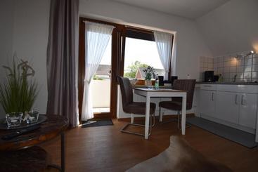 호텔 Ferienwohnung Und Appartementvermietung Haus Kaiser
