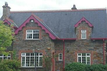 住宿加早餐 Rossclare Lodge