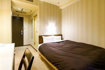 City Hotel Air Port In Prince Vacation Stay 80788v