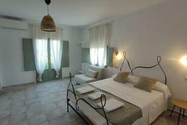 پانسیون Hostal Residencia Alma