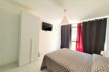 پانسیون Affittacamere Casa Cynda