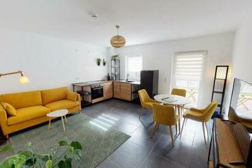 هتل آپارتمان Travel Art Boardinghouse