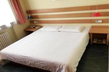 هتل Home Inn Tianjin Dongli Yuejin Road