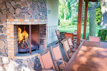 בית מלון כפרי & Restaurant Waldschlosschen