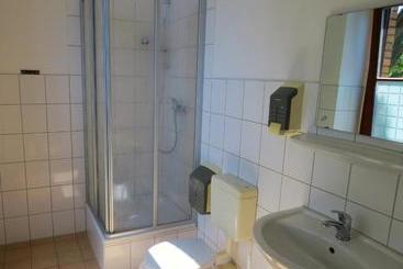 هتل Younior  Stralsund