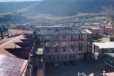 Diana Hotel