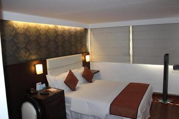 هتل Jukaso Inn Down Town