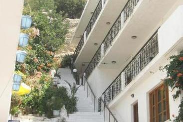 Ostria - Agia Galini