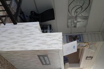 شقة Kara Family Apart