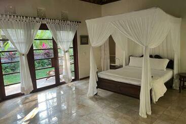 هتل Rumah Kelapa Villa Alami