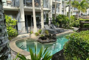 Жильё для туристов Cosy Hotel Room With Plunge Pool At Kingscliff Salt Beach Resort And Spa