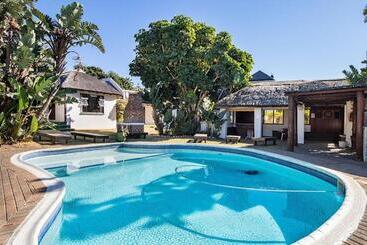 דירות לתיירים Unit 2a @ The Thatches