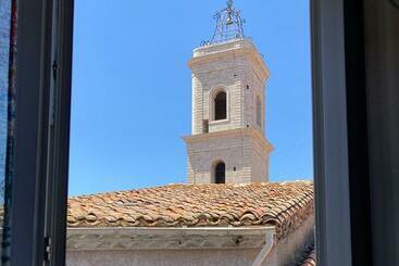 آپارتمانهای توریستها Les Toits De Marseillan