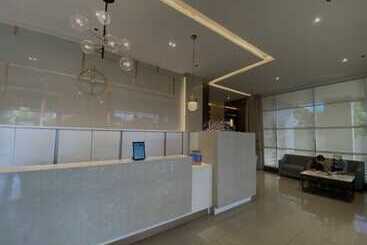 游客公寓 Steff S Condo 815 At Centrio Tower Deluxe Unit