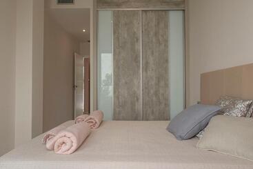 Tourist flats Stunning New Build 3 Bed Villa With Private Pool