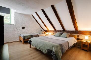 דירות לתיירים Grange Rénovée En Gîte/maison/chalet