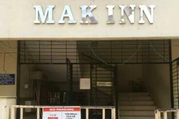 هاستل The Makinn