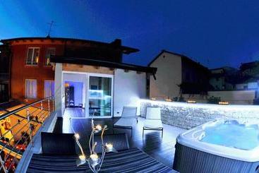 בית מלון כפרי Albergo Alla Torre