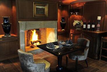 هتل Le Domaine Chateau Du Faucon