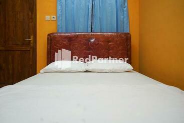 هتل Villa Handayani Songgoriti Redpartner