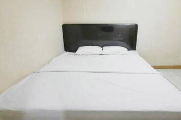 هتل Central House Karimunjawa Mitra Reddoorz