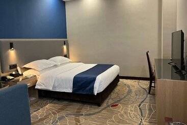 فندق Ramada Linyi North
