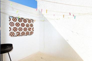 Las Buganvillas