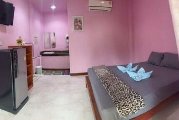 هاستل Pk Family House