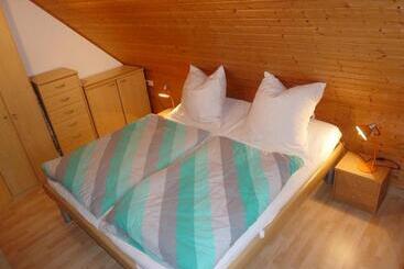 آپارتمان‌های توریست‌ها Seerobbe