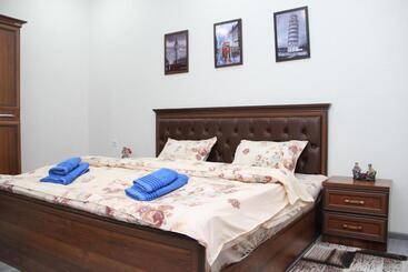 پانسیون Chinara Guest House Airport