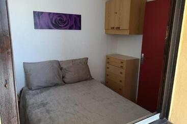 شقق خاصة سياحية St Pierre La Mer,appartement T2 En Residence Calme