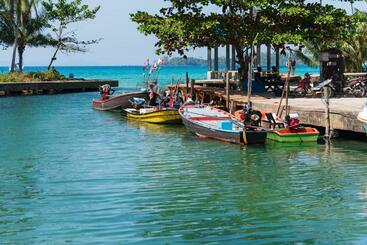 پانسیون The Canale Boutique Stay Koh Kood