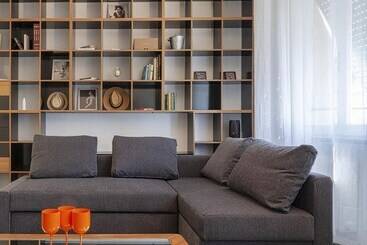 Жильё для туристов S Margherita Apartment In The City Center