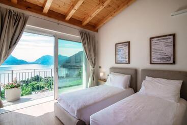 ツーリストアパートメント Villa Breva Bellagio