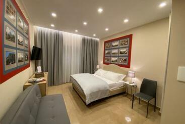 تختخواب و صبحانه Mdc Luxurys Naples