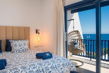 آپارتمانهای توریستها Frontline Villa 26, Modern Coastal Design With Amazing Views