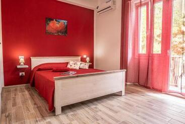 تختخواب و صبحانه Boss Guest House
