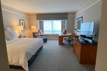 هتل آپارتمان Private Condo Hotel At Four Seasons Brickell